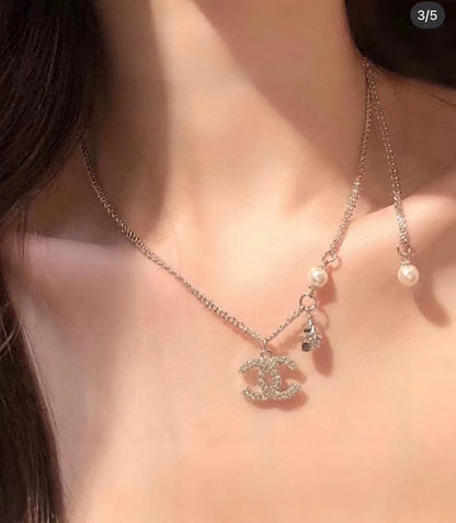 New star diamond necklace