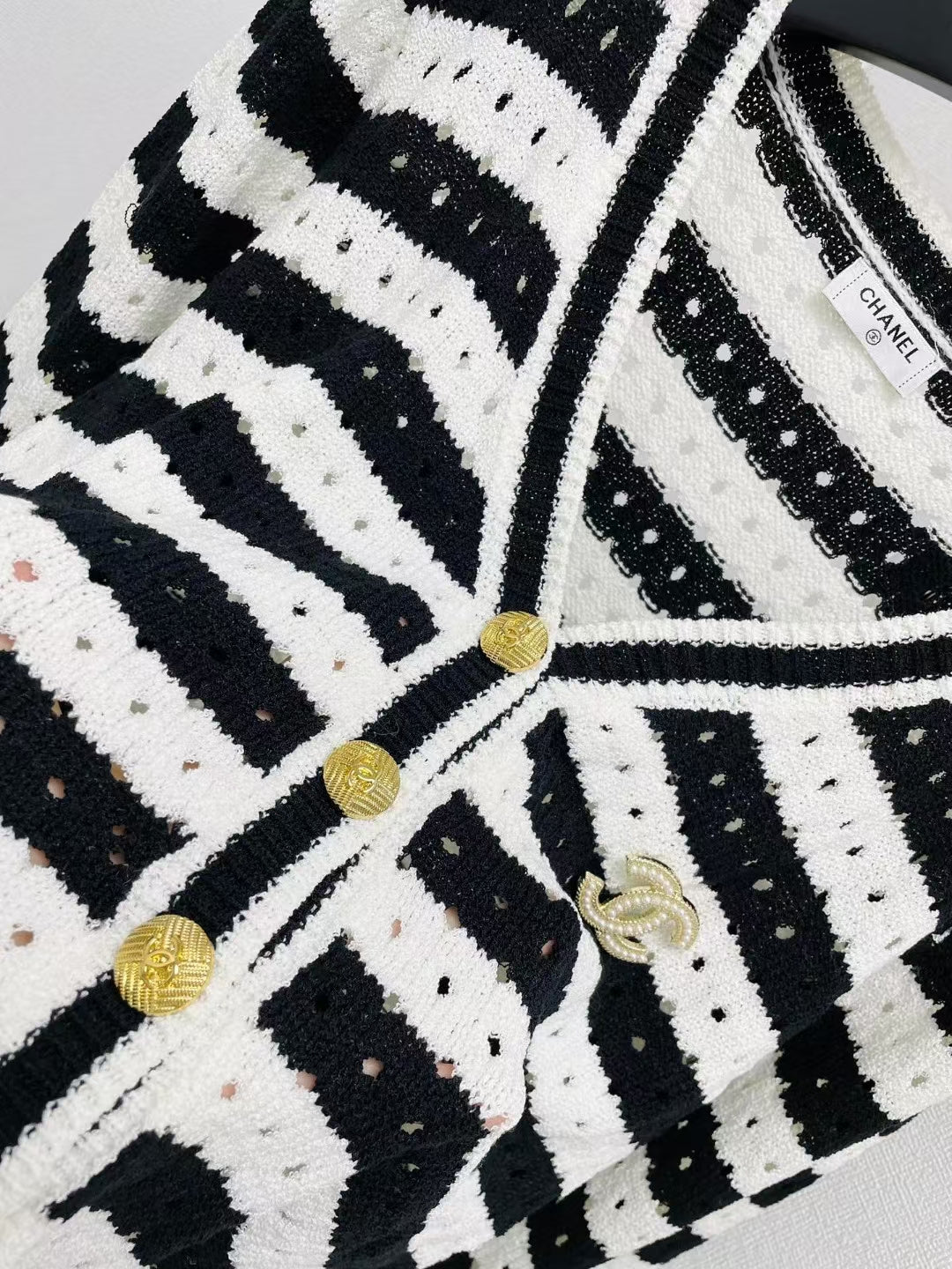 New contrast striped sweater