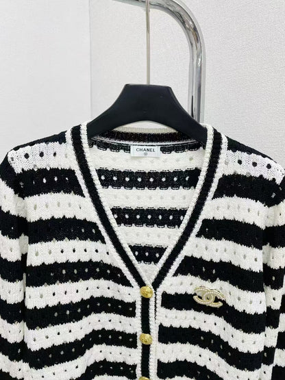 New contrast striped sweater