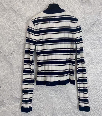 New contrast striped knitted long sleeve