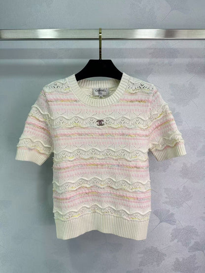 New pattern knitted short sleeves