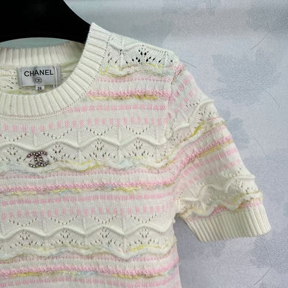 New pattern knitted short sleeves