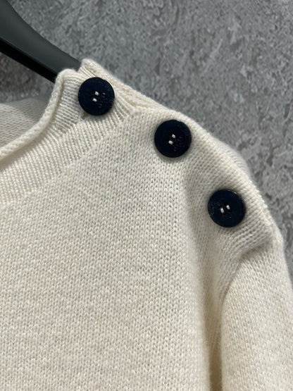 New letter button knitted sweater long sleeves