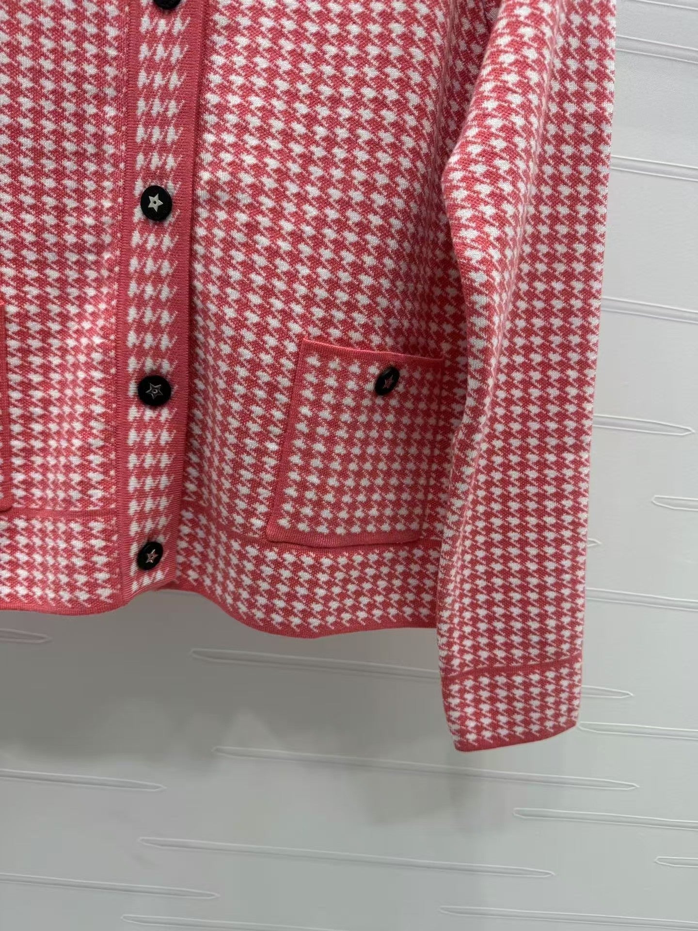 New checkered knitted jacket