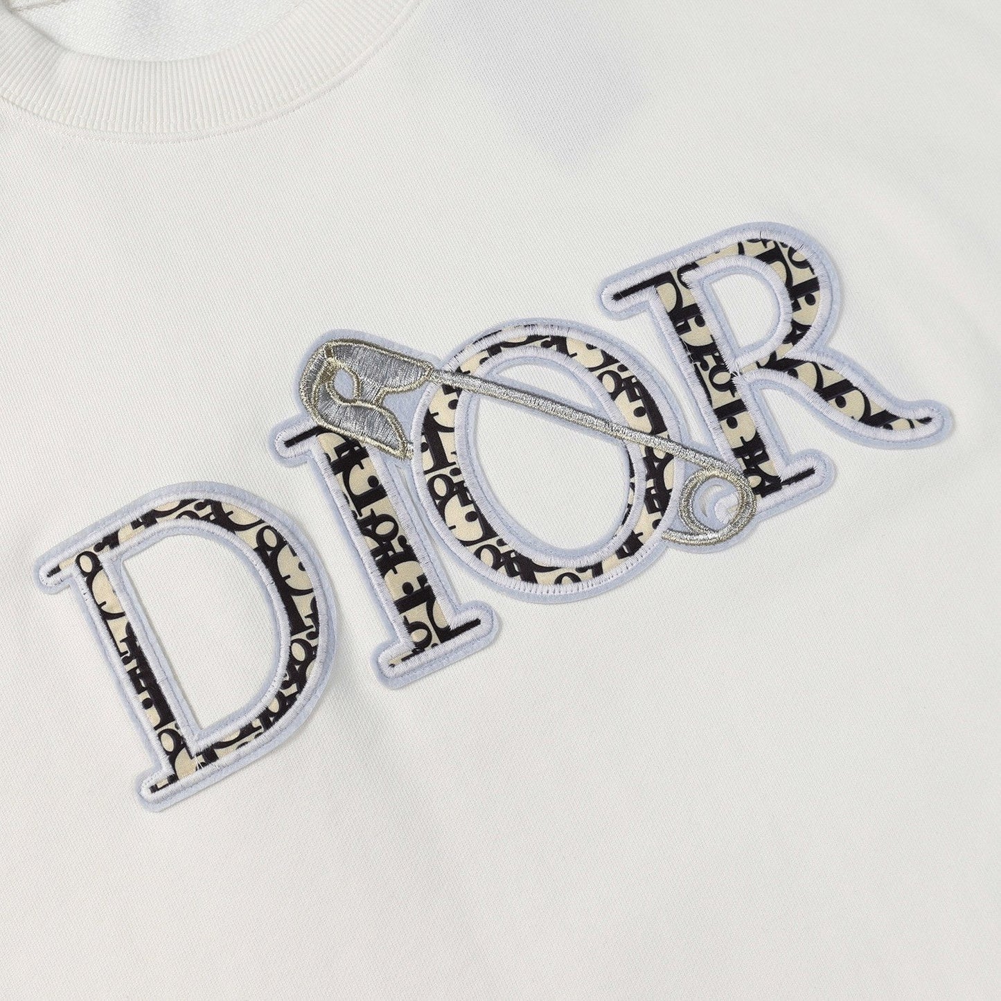 DIR sweater