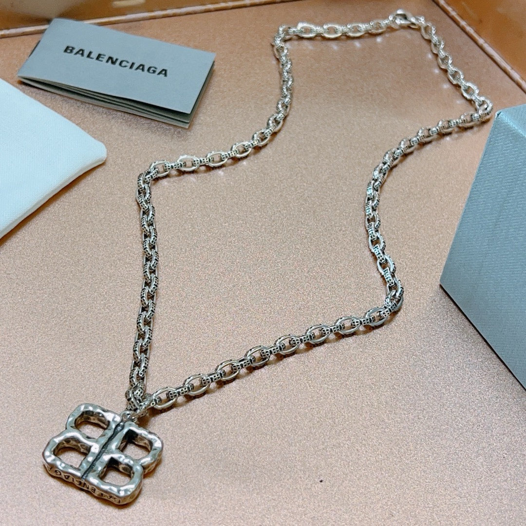 Balenciaga  NECKLACE