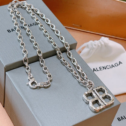 Balenciaga  NECKLACE