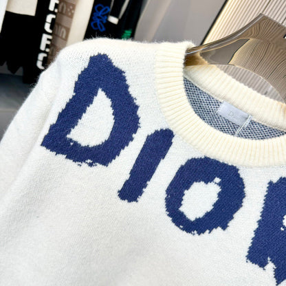 DIR sweater