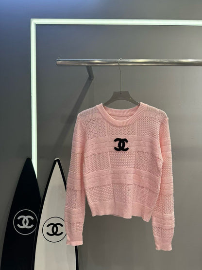 New Cut Out Logo Knit Sweater