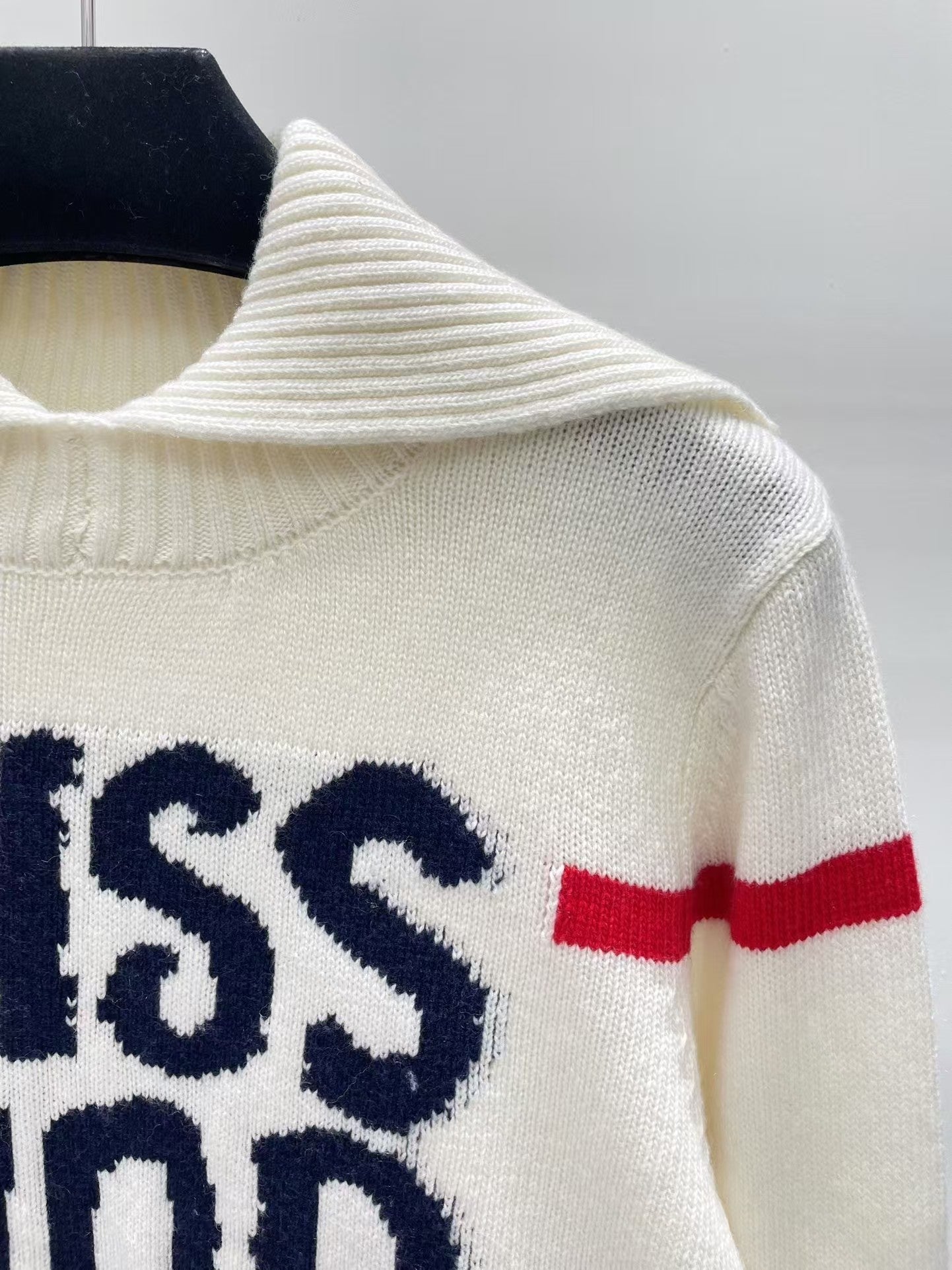 New Letter Knitted Sweater