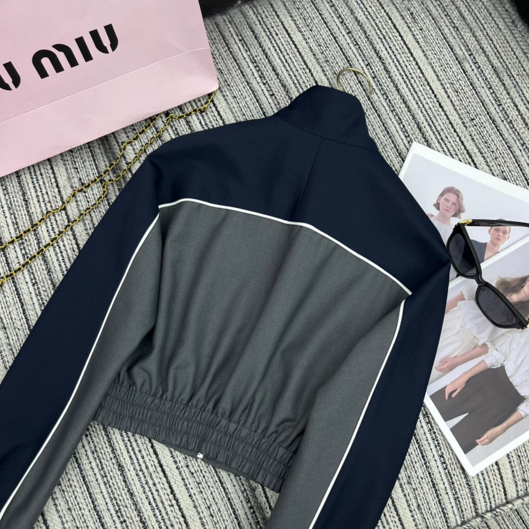 MIU25 Early Spring Contrast Jacket + Pleated Skirt Set