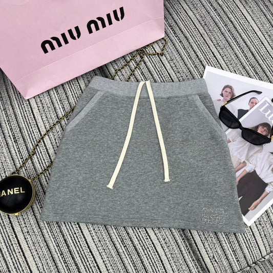 MIU25 early spring elastic drawstring short skirt