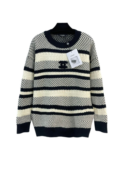 New logo contrast stripes fashionable loose sweater