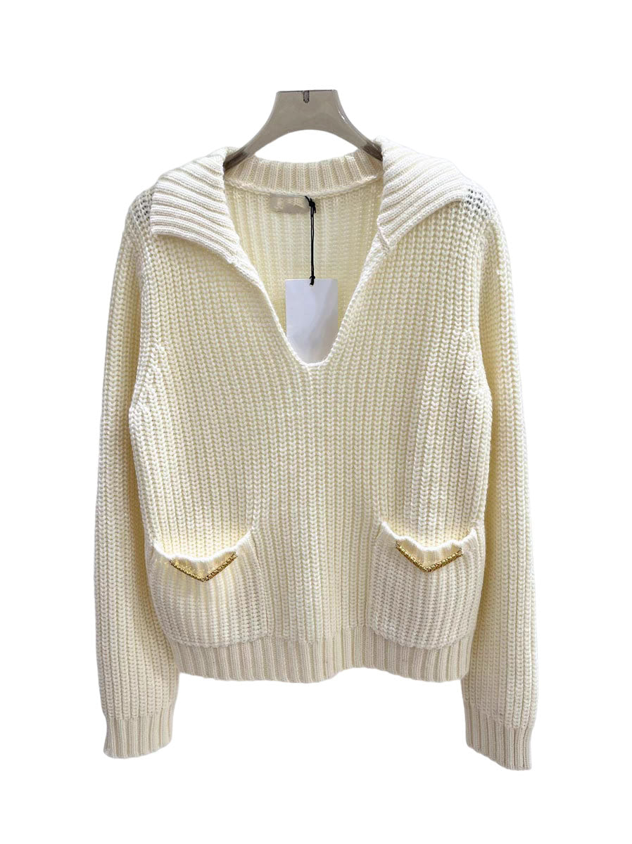 White simple deep V lapel sweater