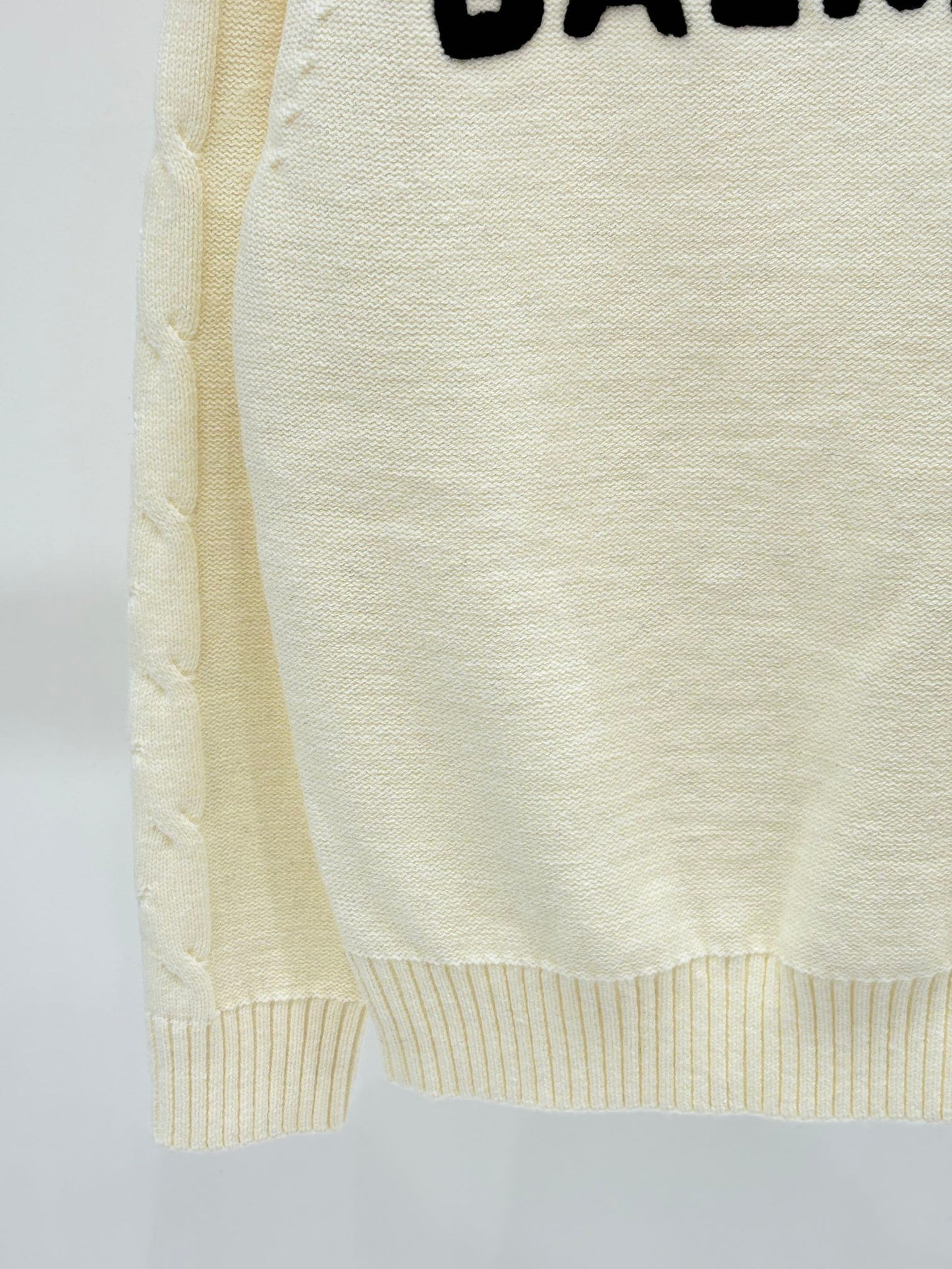 New solid color letter jacquard knitted long sleeve