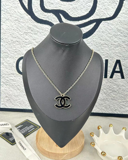 New Pearl Logo Necklace