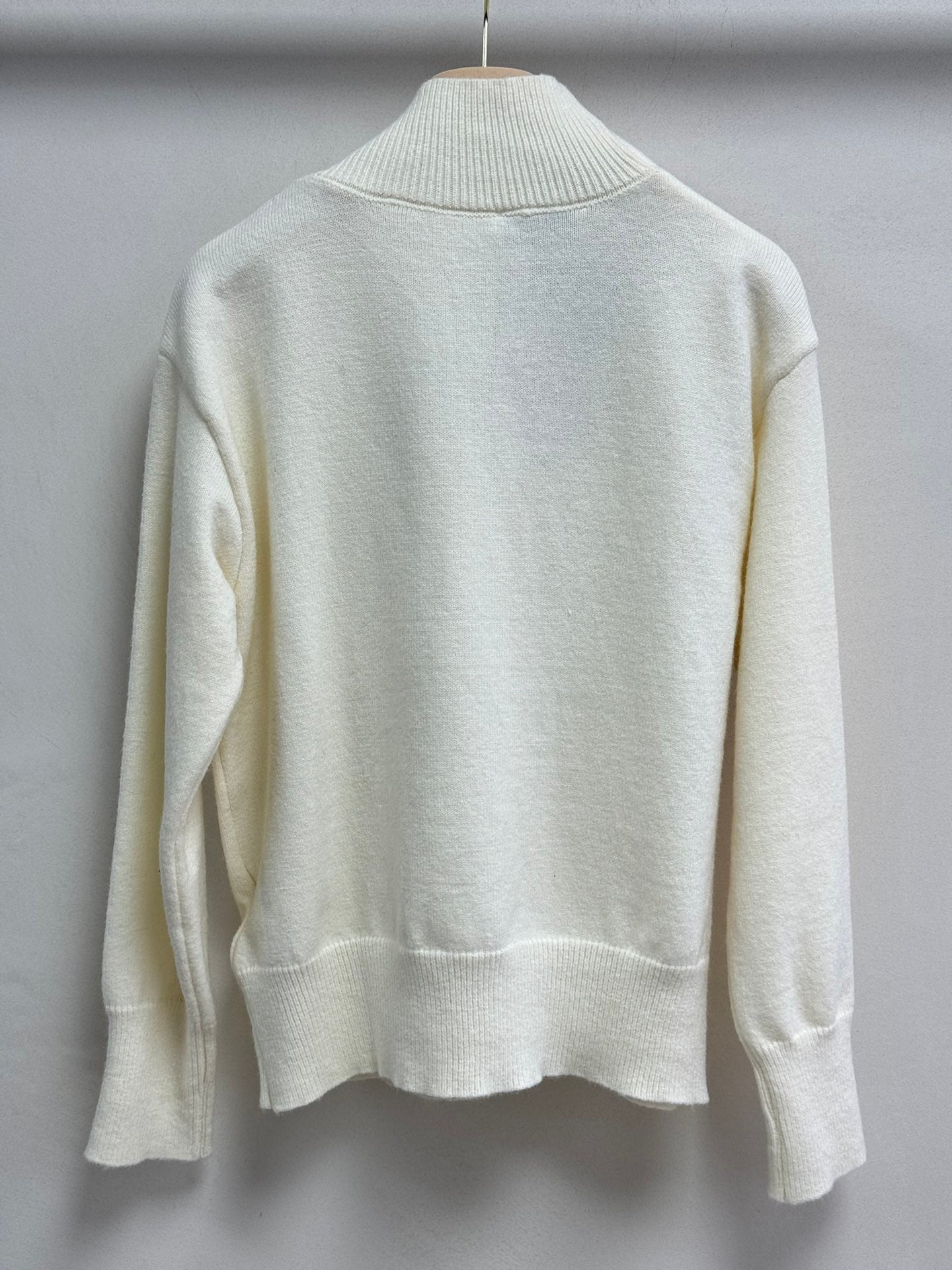 New Logo Wool Knit Long Sleeve