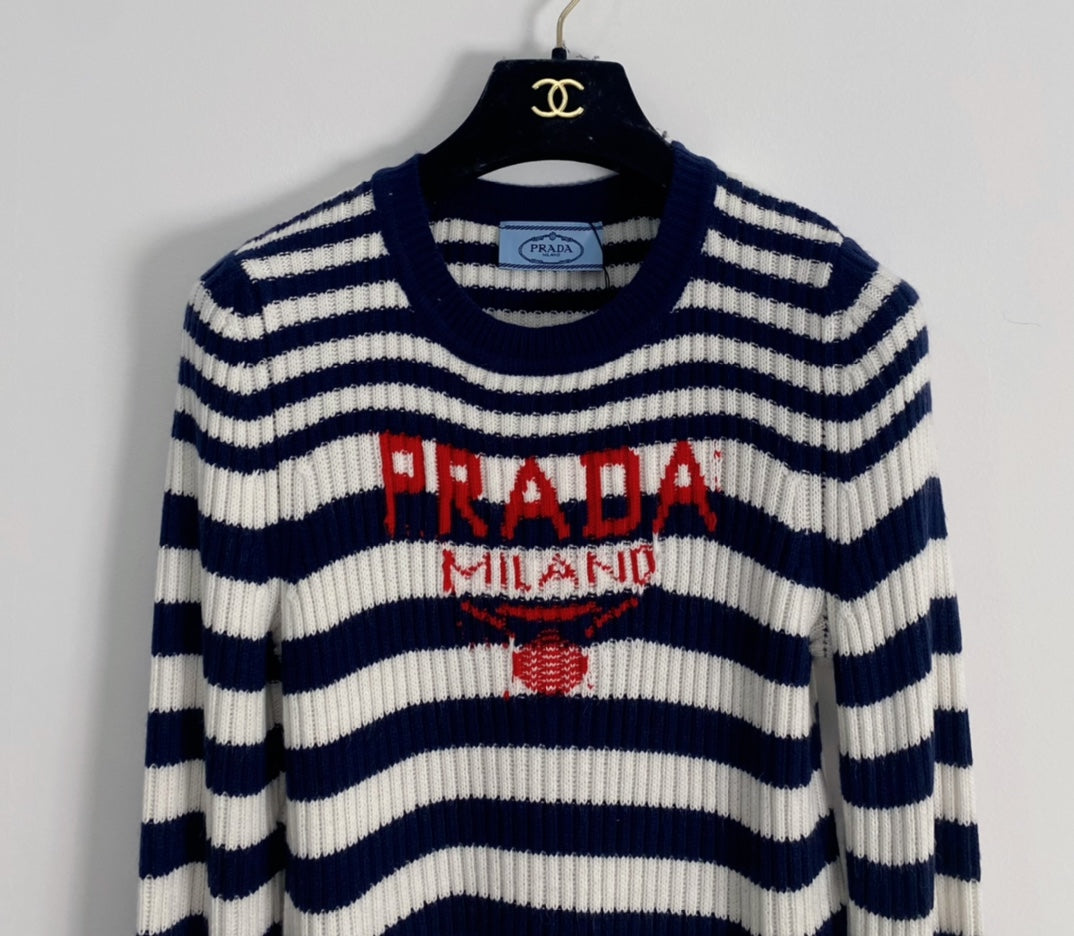 New contrast striped wool knit long sleeves