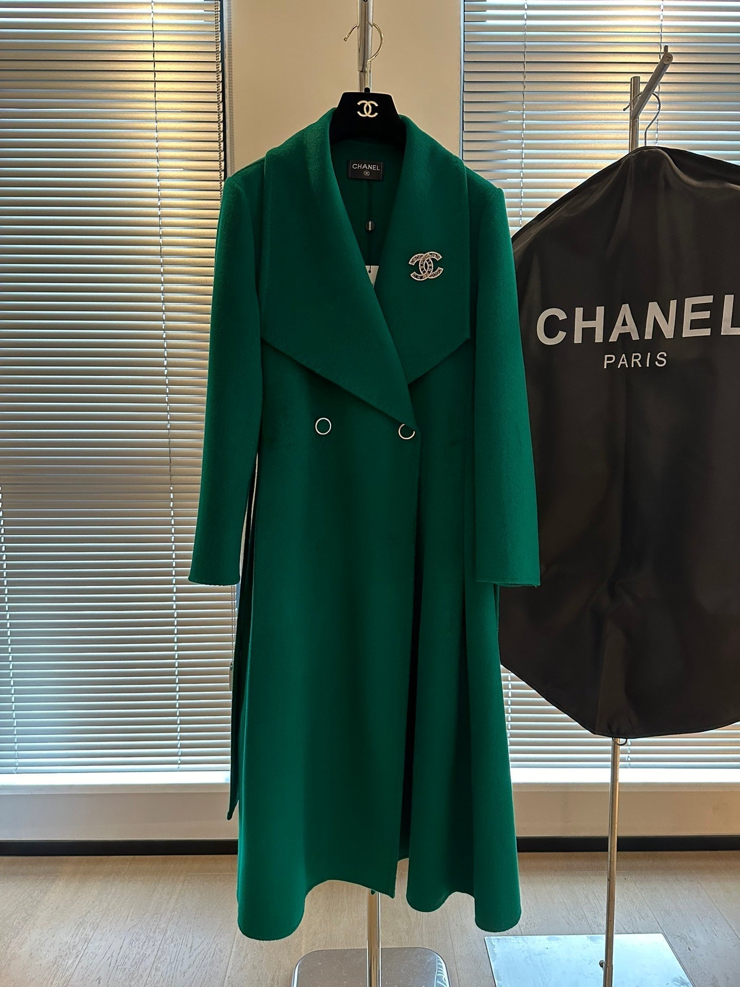 New Cashmere Coat with Logo Brooch