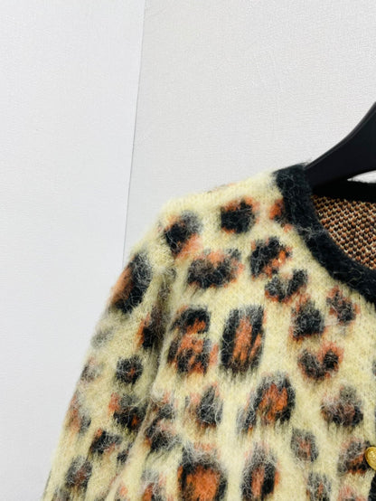 New Leopard Print Round Neck Knit Cardigan