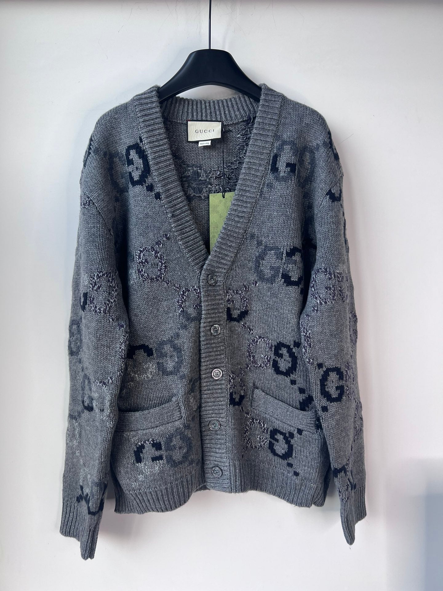 New V-neck logo jacquard knit cardigan