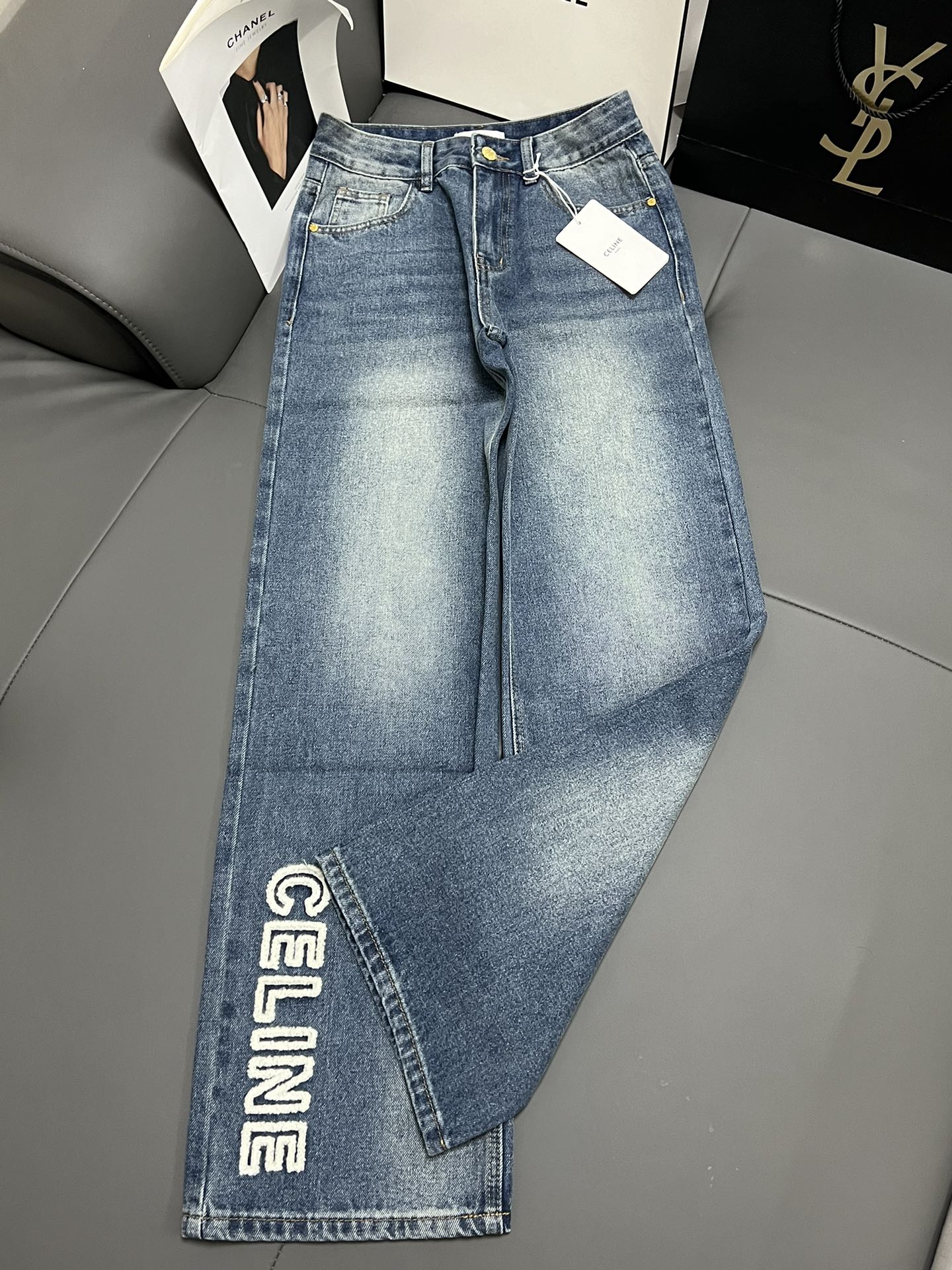 New Logo Straight Jeans