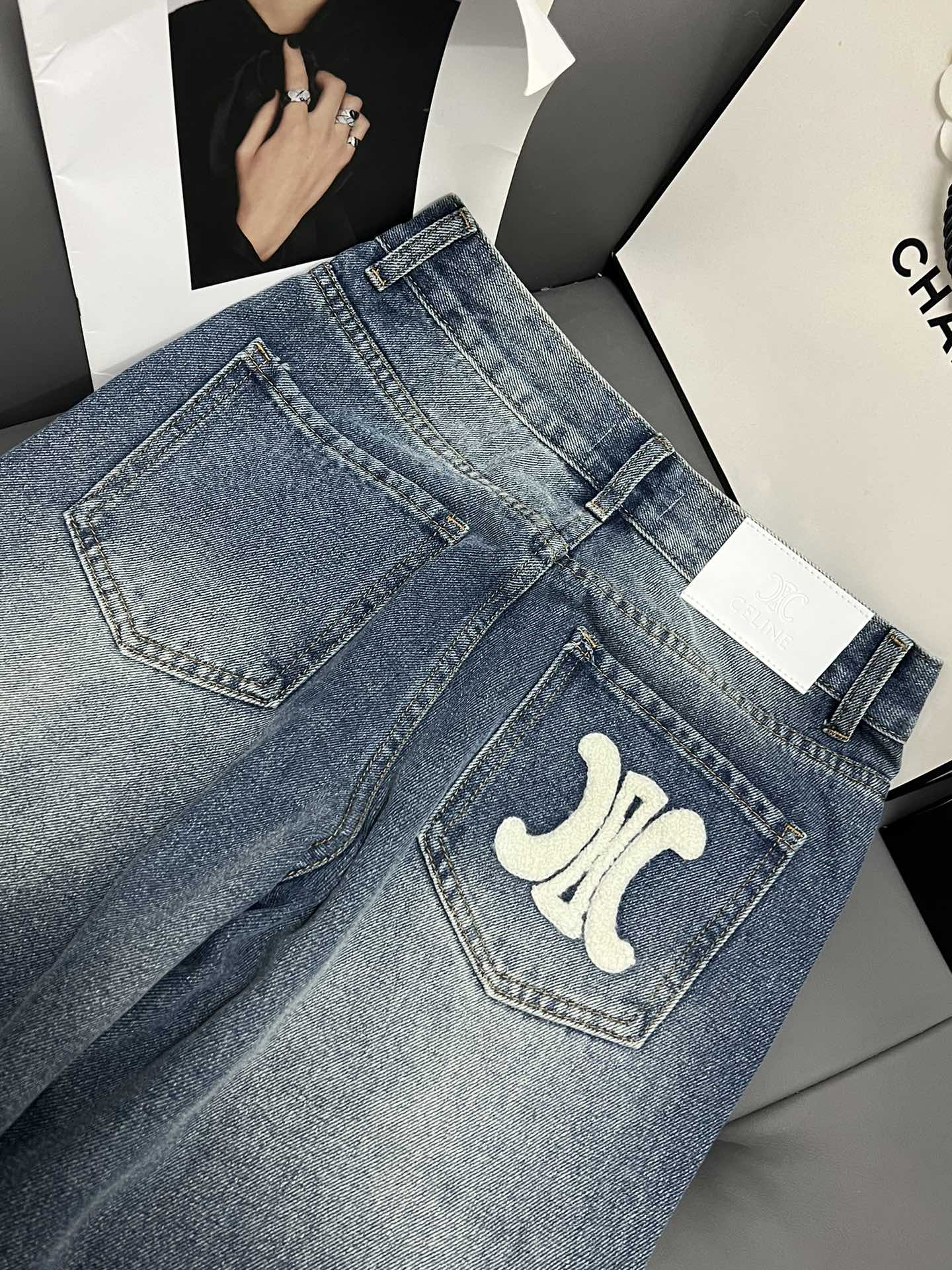 New Logo Straight Jeans