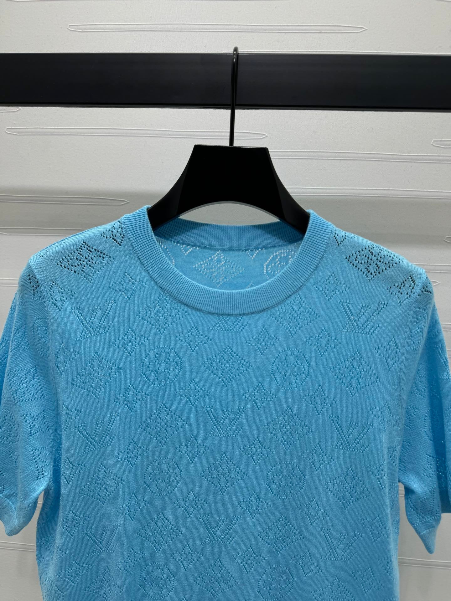 25 Early Spring Hollow Knitted T-shirt (Special Offer)