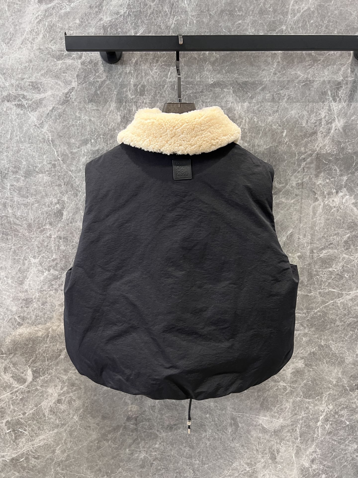 New leather buckle patchwork lamb wool vest