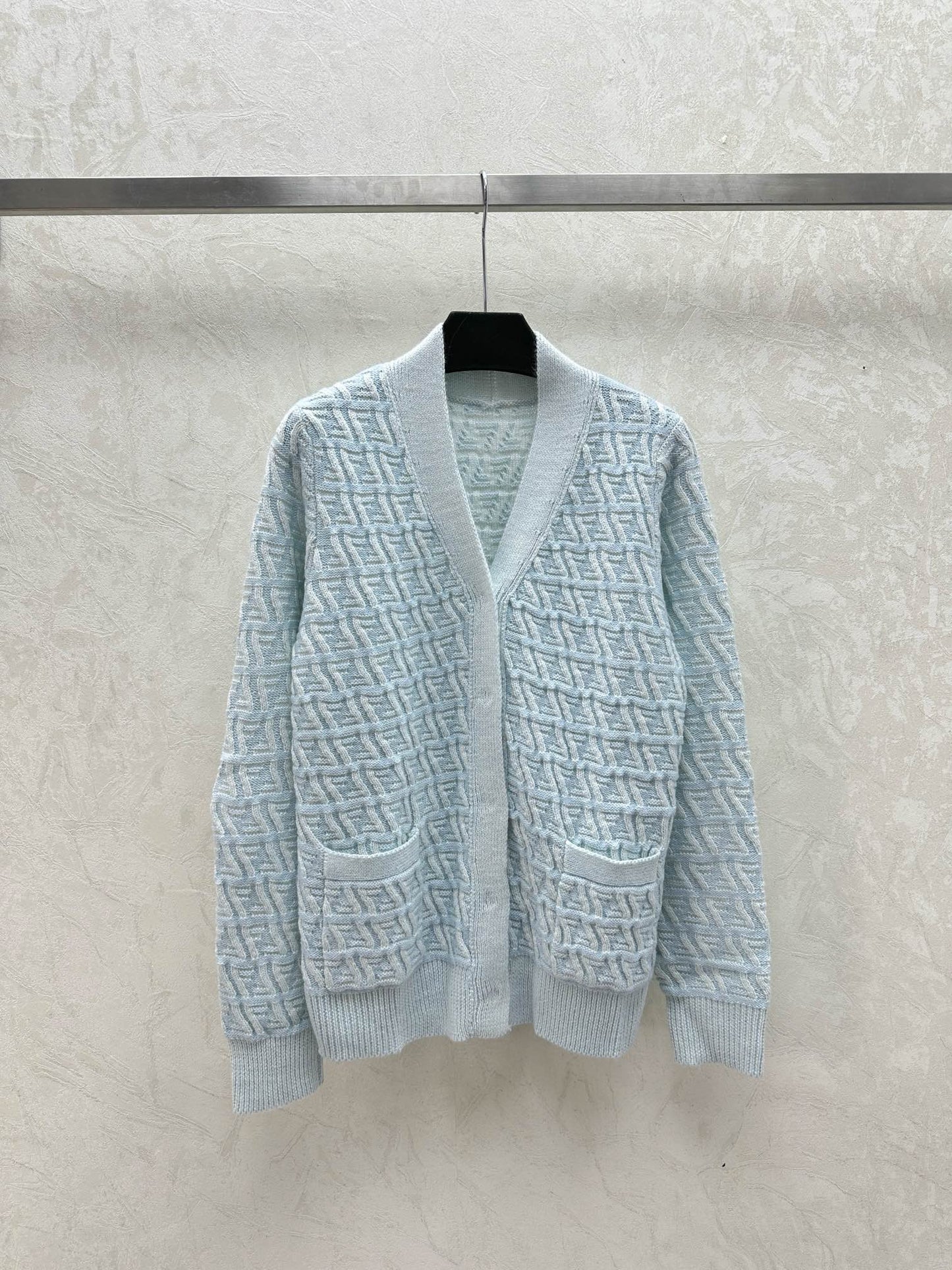 Letter F 3D embossed jacquard knitted V-neck double pocket cardigan