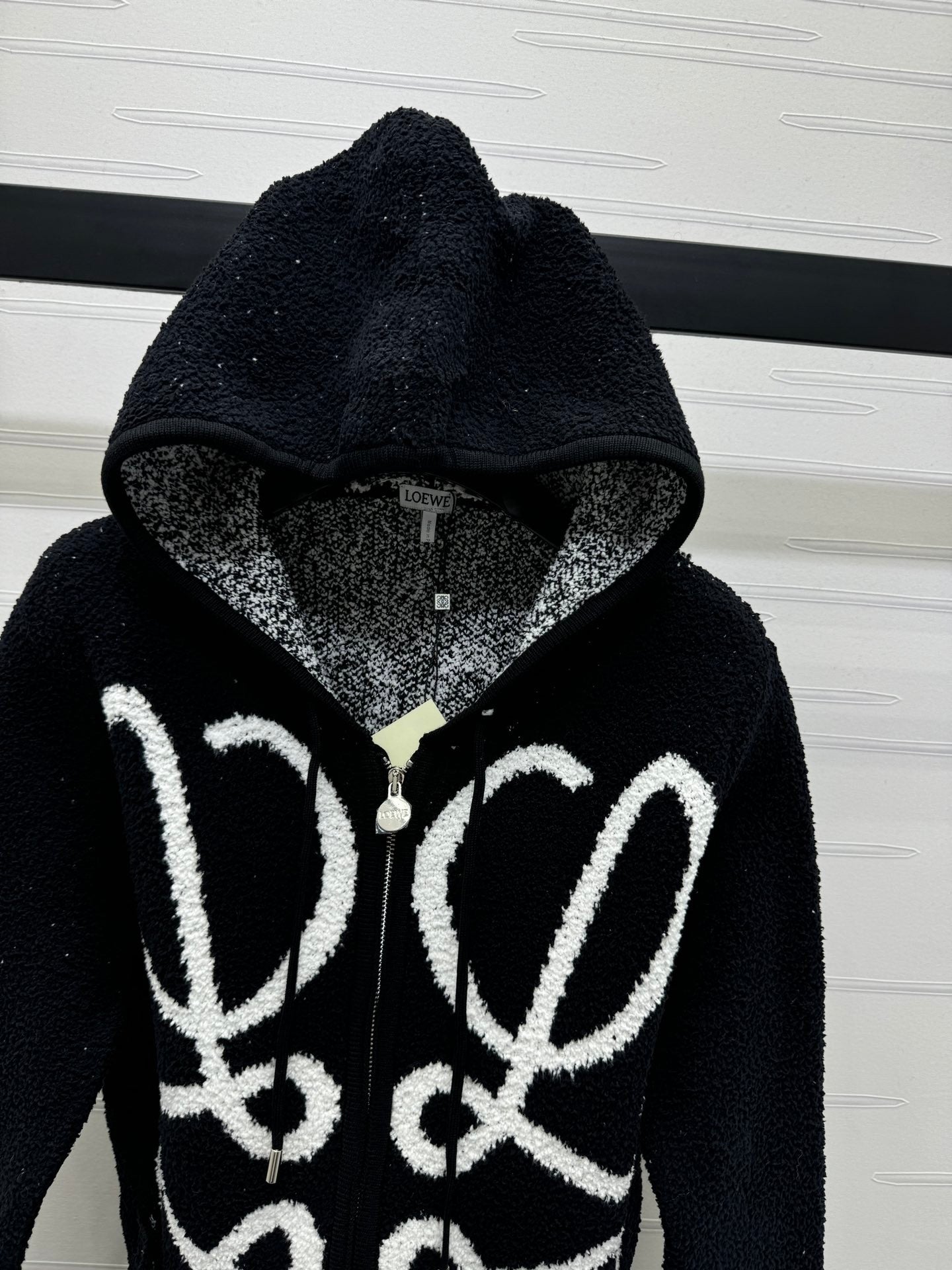 New jacquard logo hooded cardigan